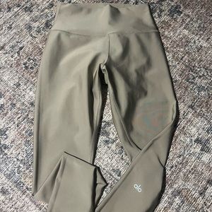 Alo yoga airlift leggings